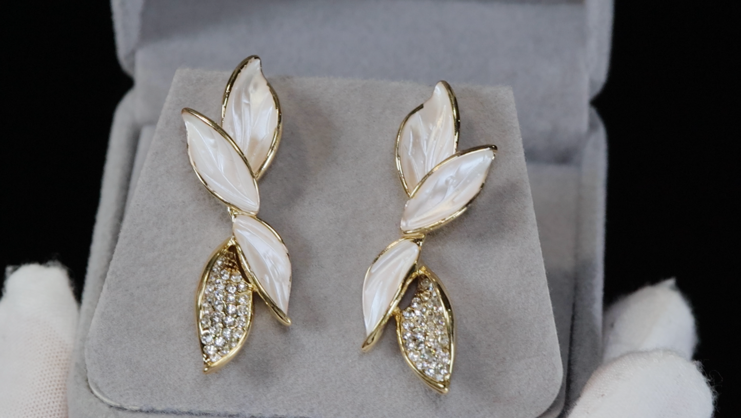 Gold Diamond Pearl Earrings