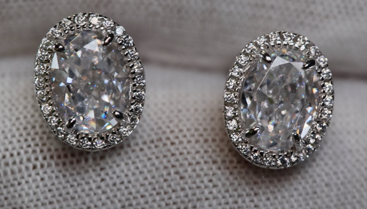 Womens Oval Diamond Ear Studs