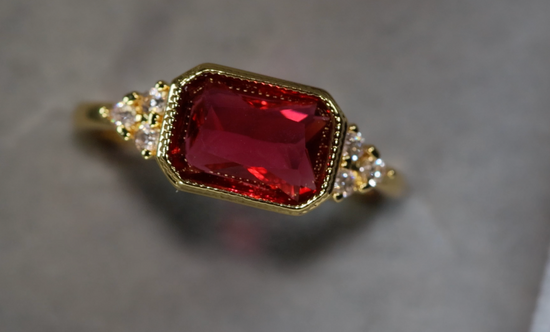 Womens Gold Red Diamond Ring | Gold Red Diamond Ring