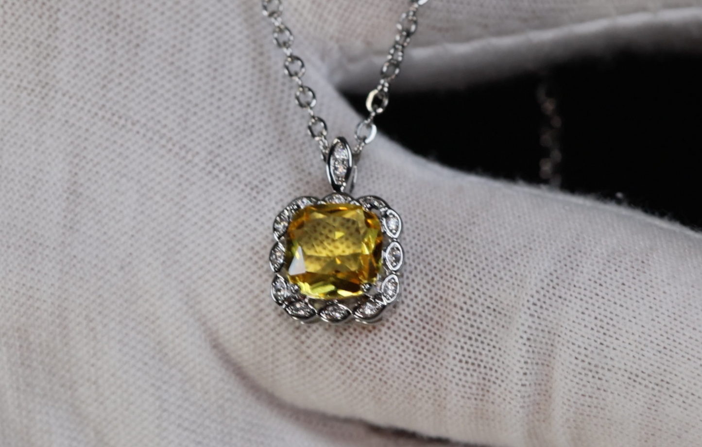 Yellow Diamond Pendant | Womens Yellow Diamond Pendant