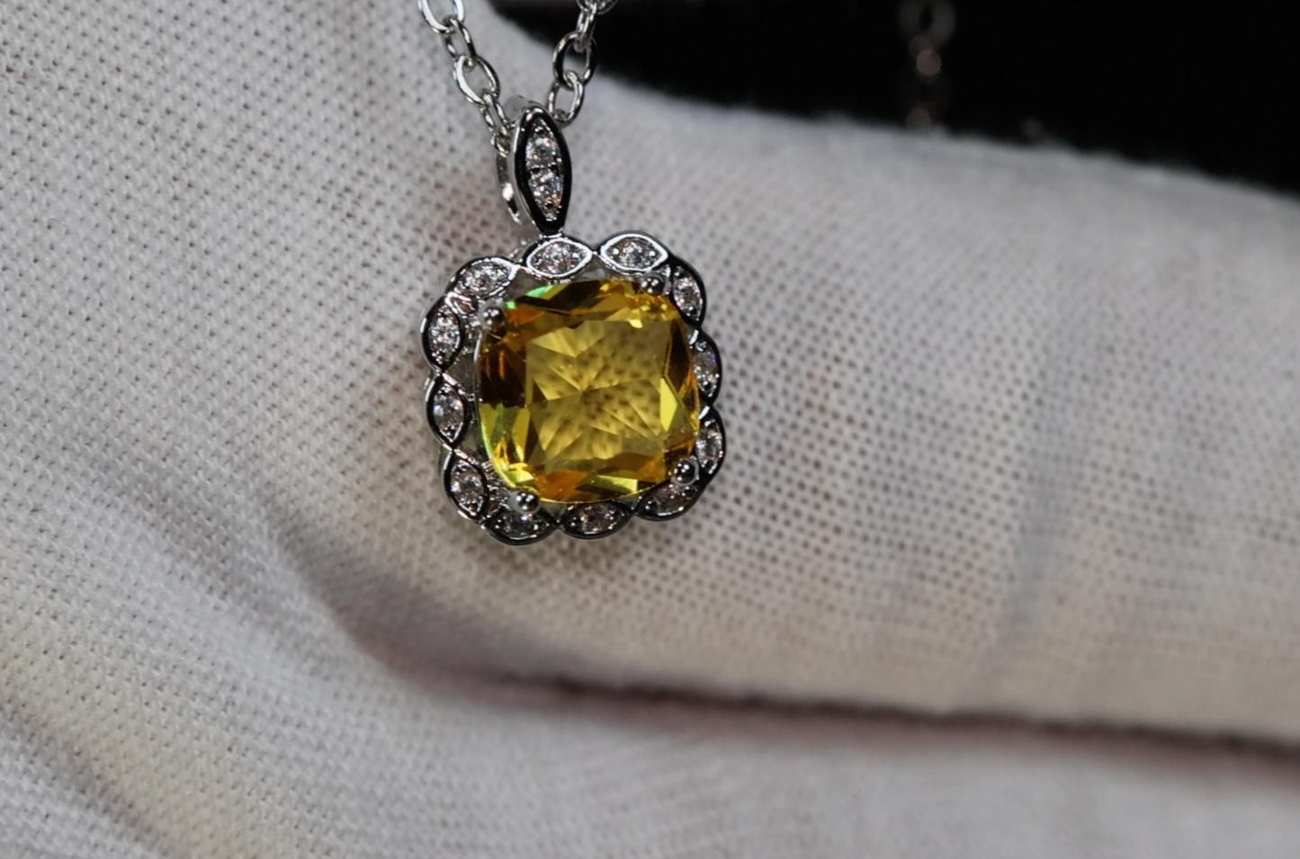 Yellow Diamond Pendant | Womens Yellow Diamond Pendant