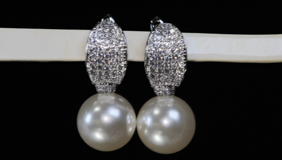 Diamond Pearl 
Earrings