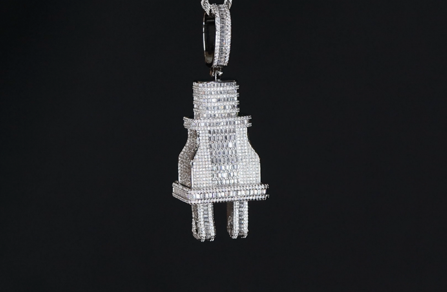 diamond plug pendant