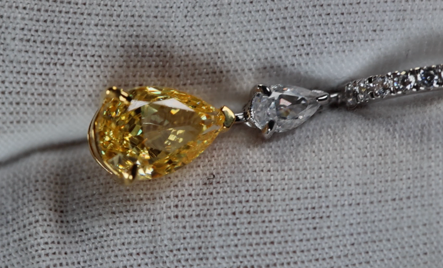 4.0ct Yellow Diamond Earrings | Yellow  Diamond Earrings | Pear Earrings