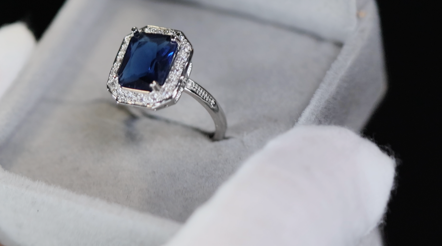 Sapphire Blue Diamond Ring | Blue Diamond Engagement Ring