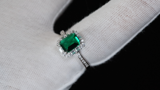 Lab Grown Colombian Emerald Ring | Lab Grown Green Diamond Ring