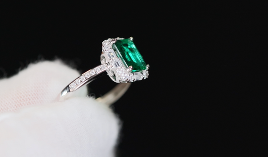 Lab Grown Colombian Emerald Ring | Lab Grown Green Diamond Ring