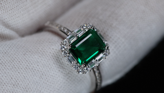 Lab Grown Colombian Emerald Ring | Lab Grown Green Diamond Ring