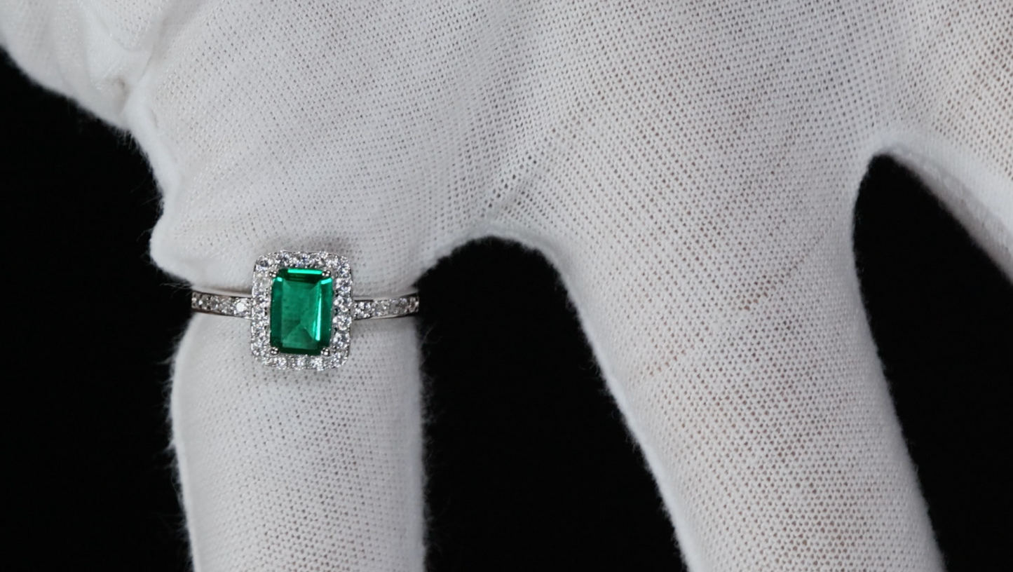 Lab Grown Colombian Emerald Ring | Lab Grown Diamond Ring