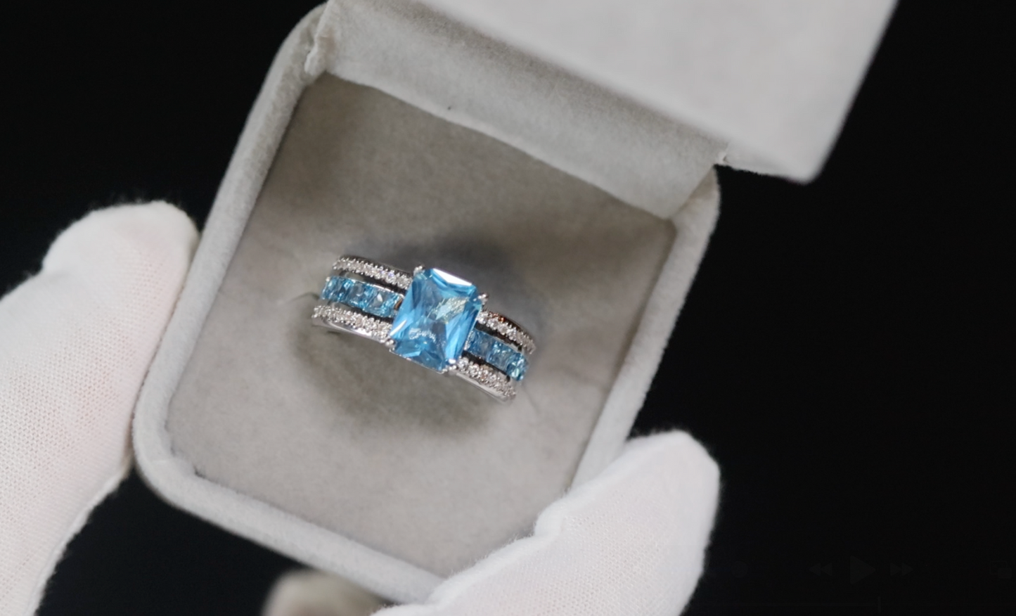 Blue Gemstone Ring | Blue Diamond Ring | Big Blue Diamond Ring