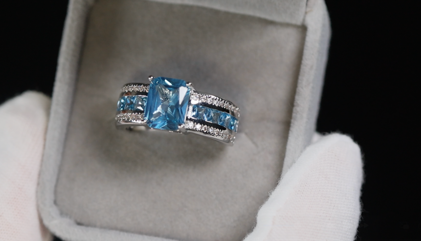 Blue Gemstone Ring | Blue Diamond Ring | Big Blue Diamond Ring