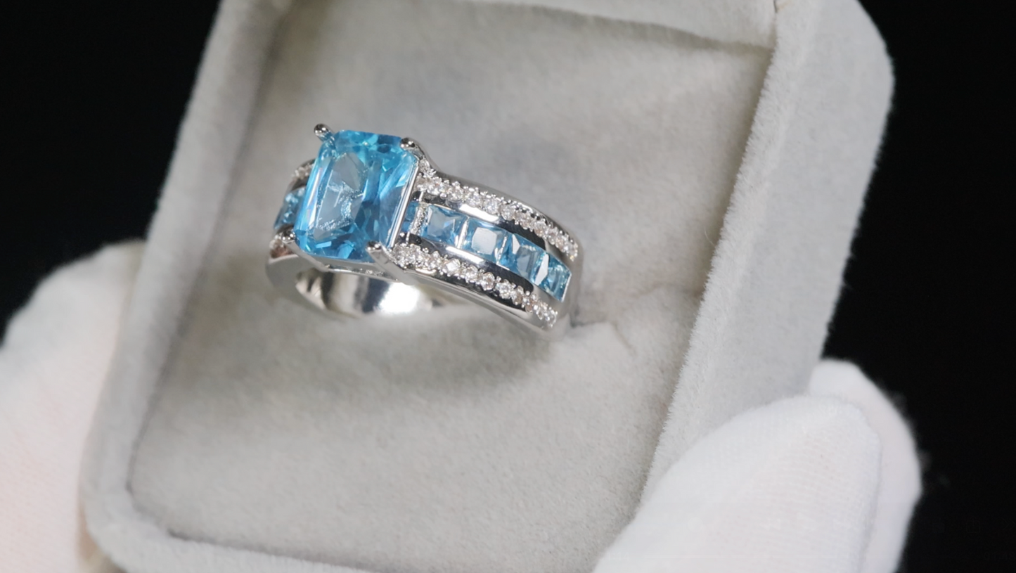 Blue Gemstone Ring | Blue Diamond Ring | Big Blue Diamond Ring