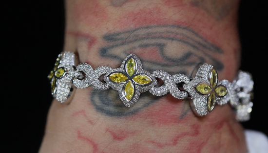 Silver Bracelet with Yellow Diamonds