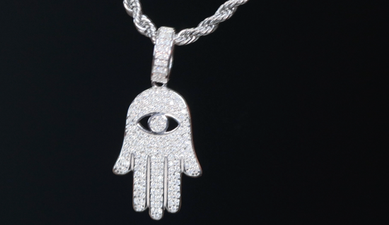 moissanite diamond hamsa pendant