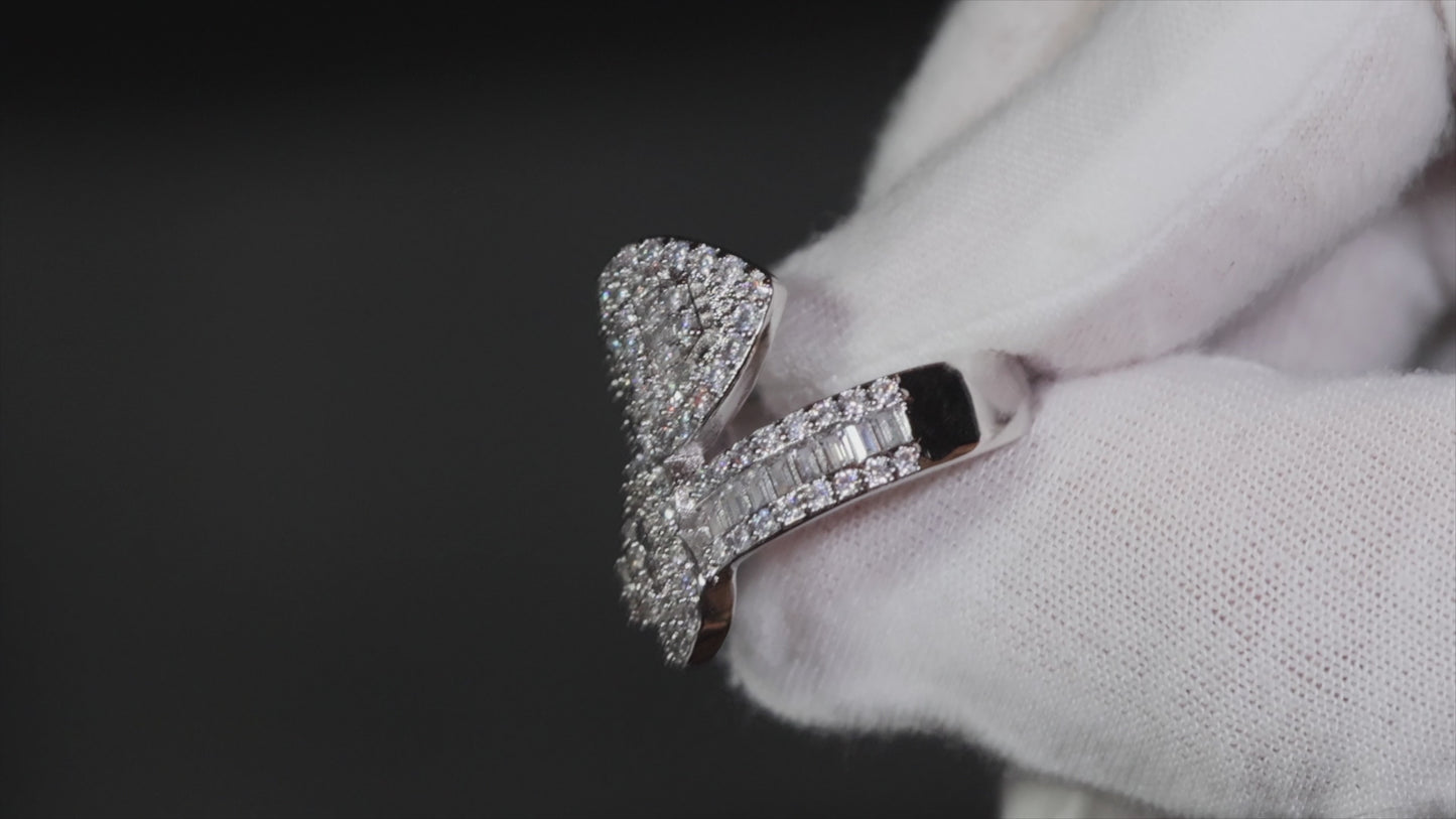 diamond heart ring