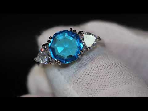 Load and play video in Gallery viewer, Blue Diamond Ring
