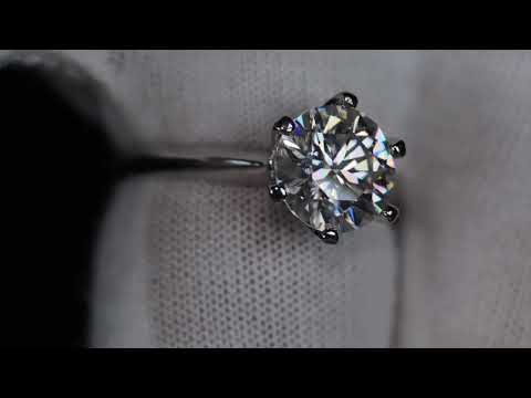 Load and play video in Gallery viewer, 3.0ct Solitaire Diamond Ring
