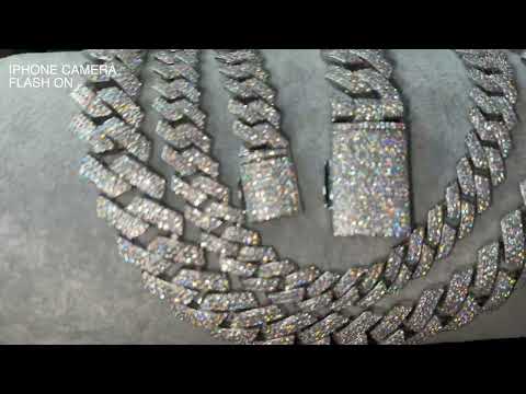 Load and play video in Gallery viewer, Big Moissanite Cuban Chain
