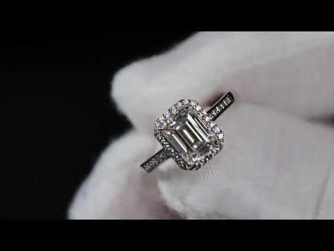 Load and play video in Gallery viewer, Moissanite Diamond Engagement Ring
