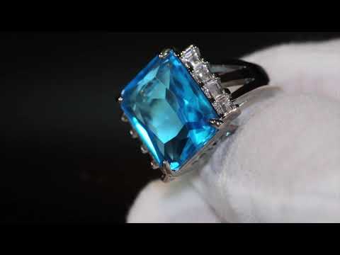 Load and play video in Gallery viewer, big blue diamond engagement ring
