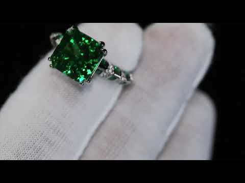 Womens Green Baguette Diamond Ring