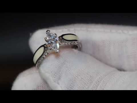 Load and play video in Gallery viewer, Womens diamond Marquise ring
