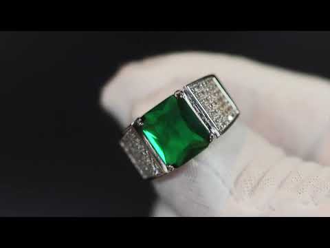 Load and play video in Gallery viewer, Mens green diamond ring
