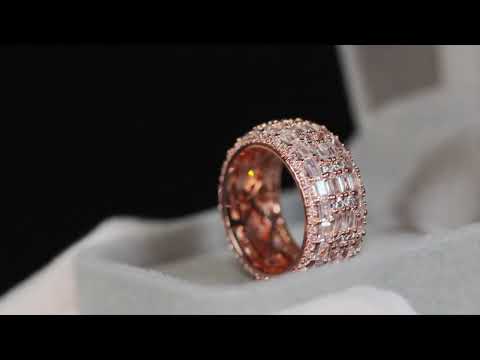 Load and play video in Gallery viewer, Mens Rose Gold Wedding Ring
