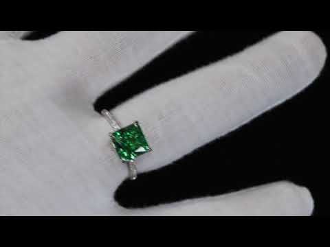 Load and play video in Gallery viewer, Womens Green Diamond Engagement Ring
