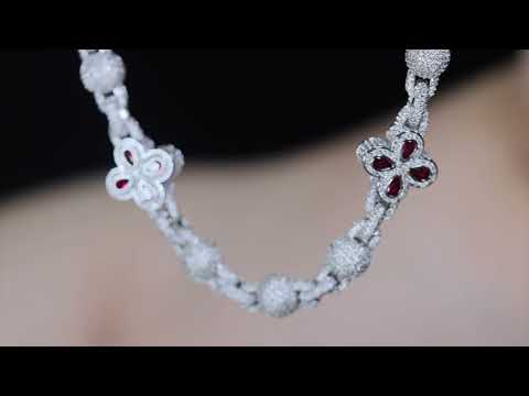 Load and play video in Gallery viewer, Red Diamond Clover Chain
