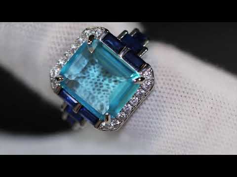 Load and play video in Gallery viewer, Blue Pear Cut Diamond Ring
