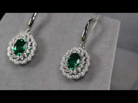 Load and play video in Gallery viewer, Lab Grown Diamond Earrings
