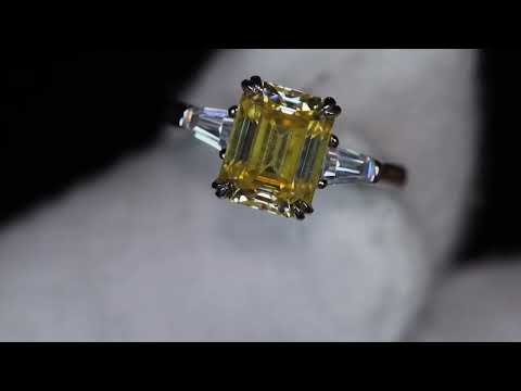 Load and play video in Gallery viewer, Yellow Baguette Moissanite Diamond Ring
