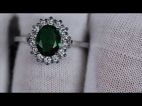 merald green oval diamond ring