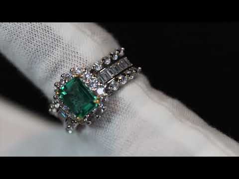 Emerald green diamond ring