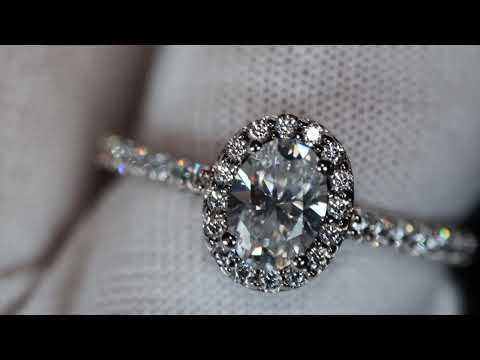 Load and play video in Gallery viewer, Oval Moissanite Diamond Ring
