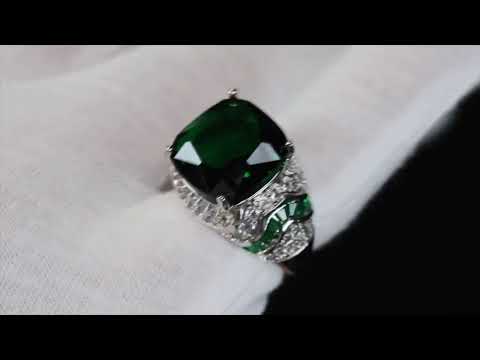 Load and play video in Gallery viewer, Mens Green Baguette Diamond Ring
