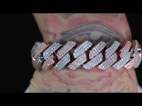 Load and play video in Gallery viewer, Cuban Link Bracelet
