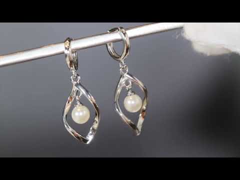 womens pearl earrings