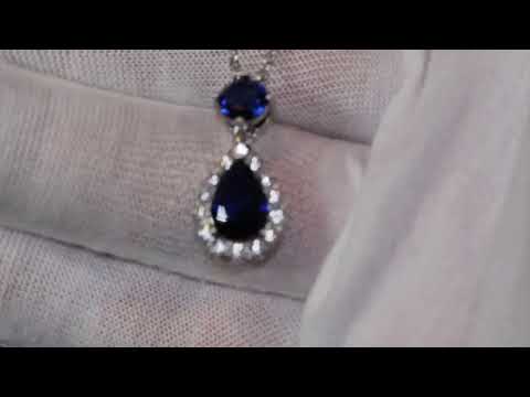 Sapphire blue diamond pendant