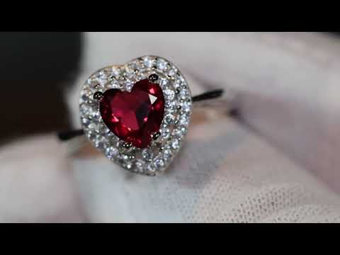 Load and play video in Gallery viewer, red diamond heart ring
