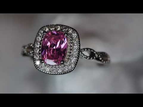 Load and play video in Gallery viewer, Pink Oval Cut Diamond Ring
