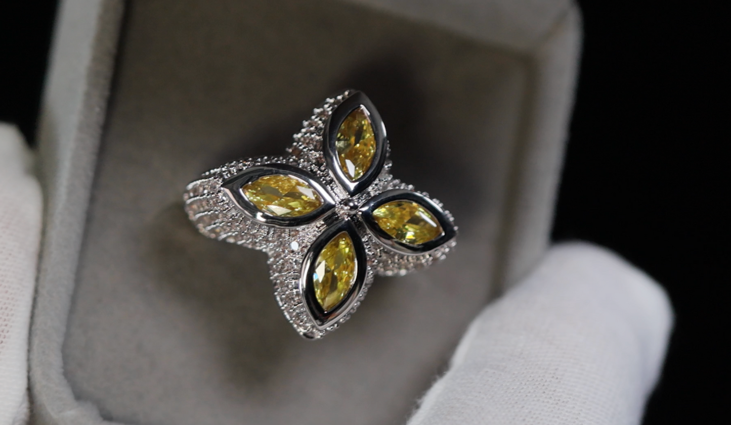 Men's Silver Ring with Yellow Diamonds
