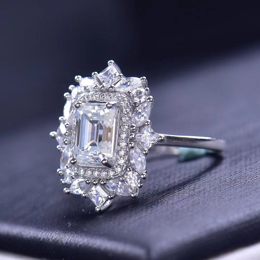 Moissanite Diamond Engagement Ring