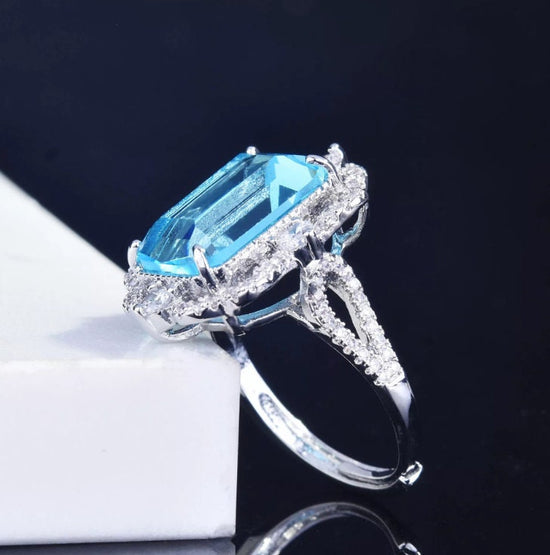 Aquamarine Blue Emerald Diamond Ring